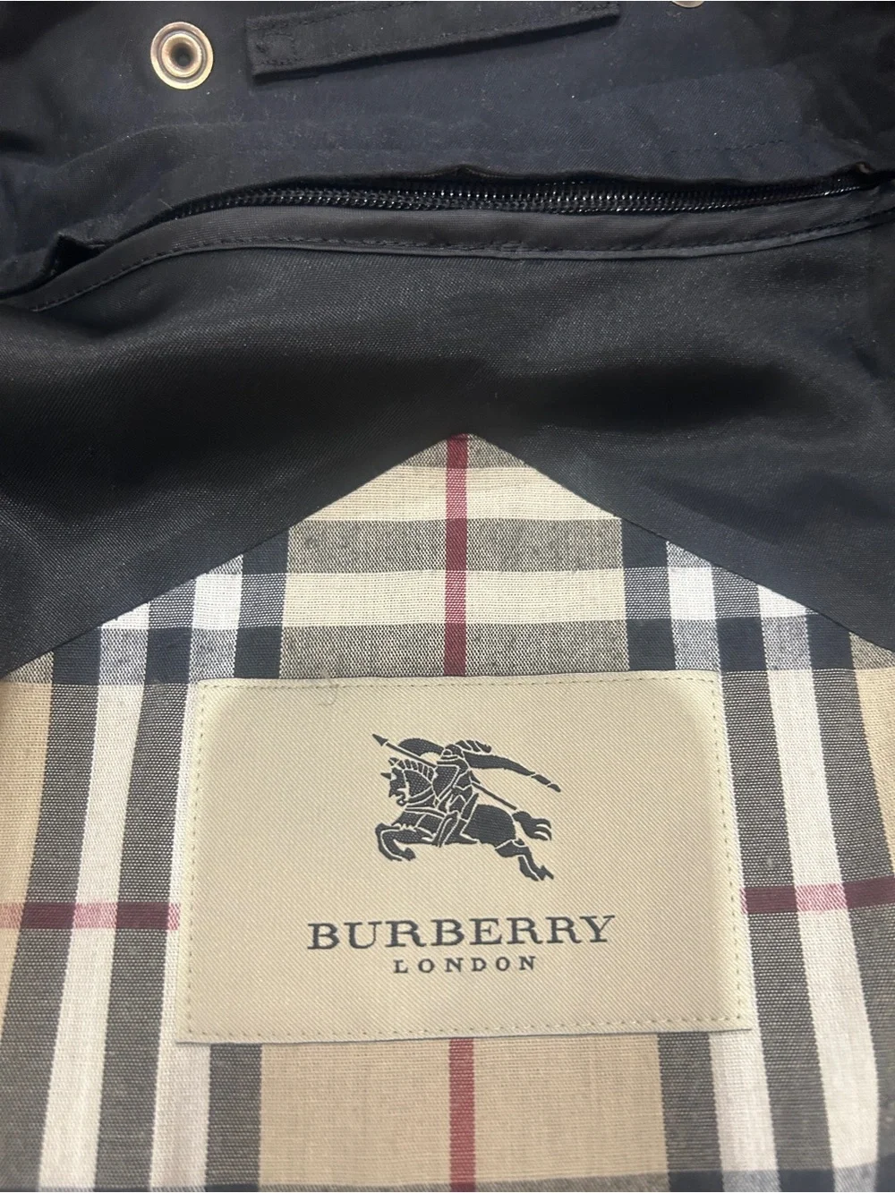 Burberry Black Hooded Trench rain jacket Coat Signature nova Check liner medium - Picture 12 of 15